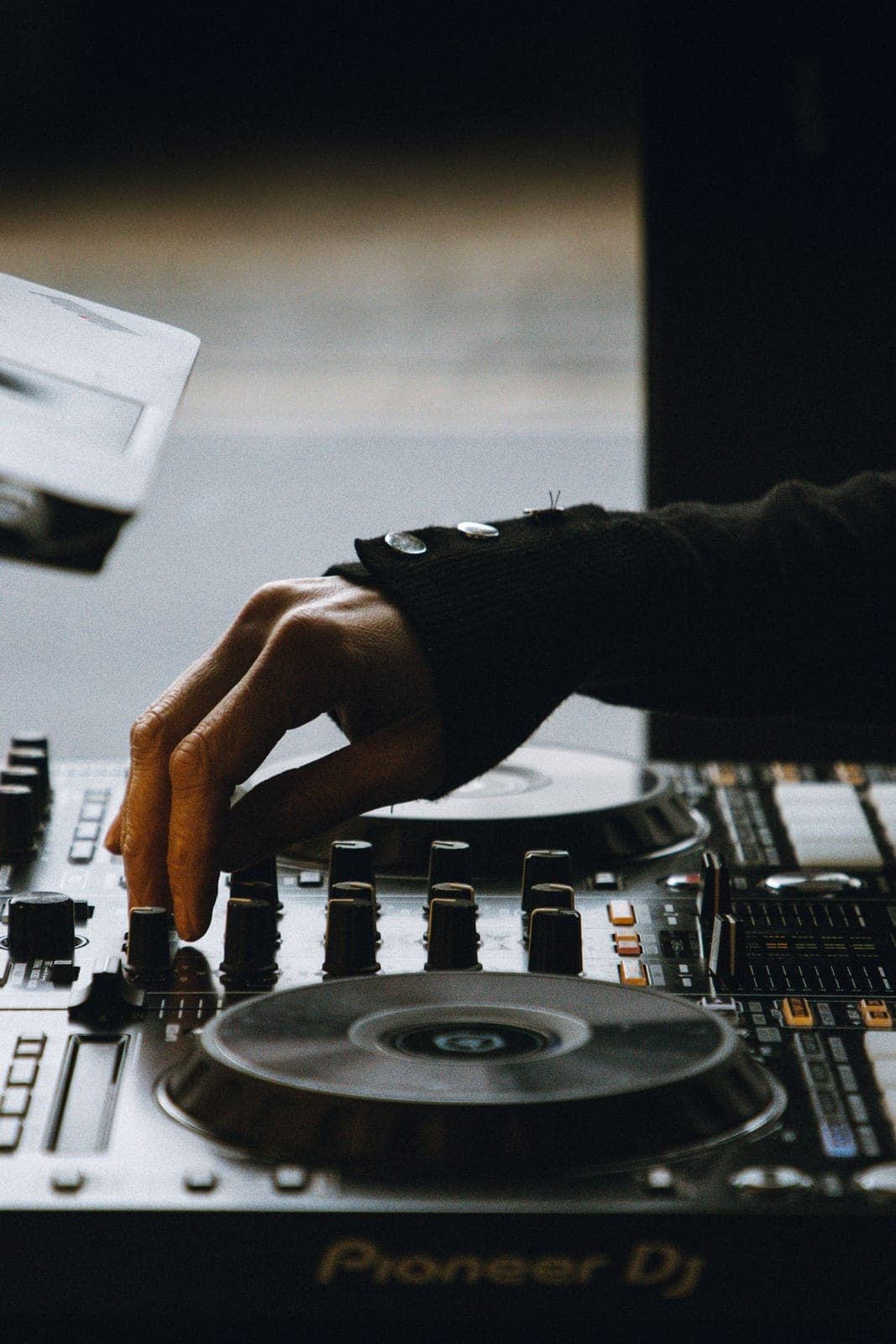 DJ mariage : tarifs et ce qui justifie le prix
