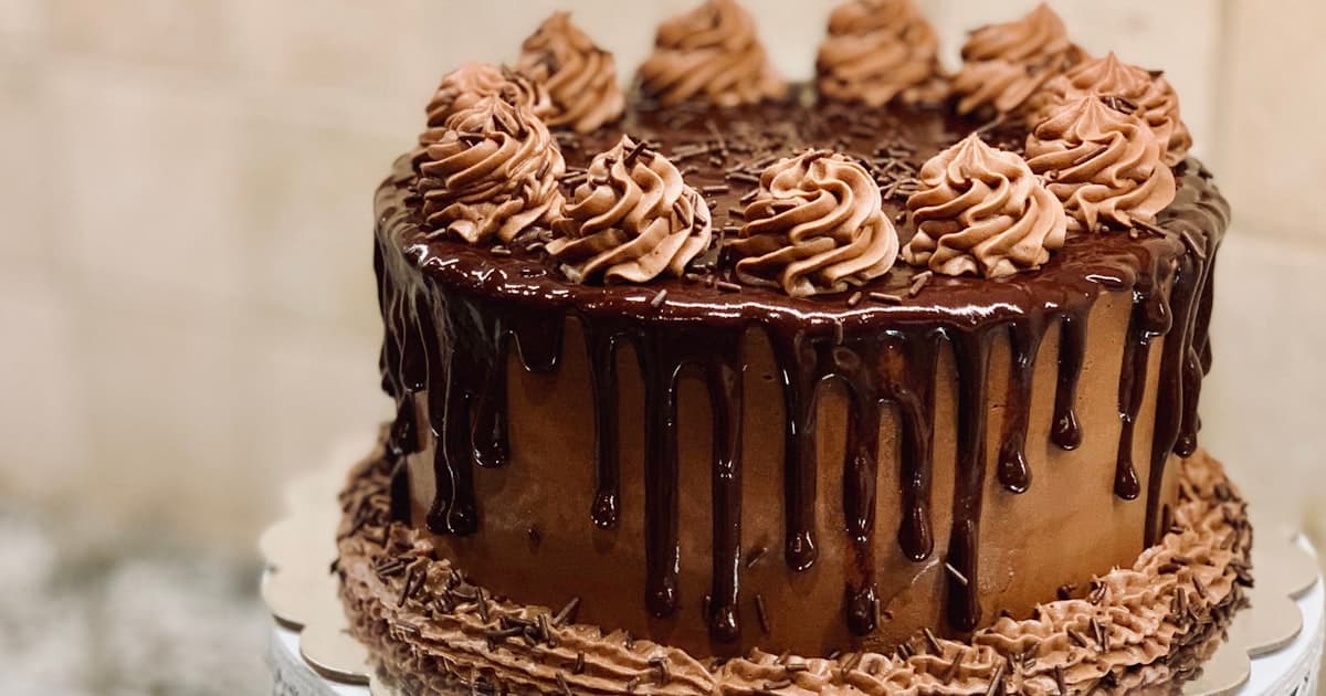 Gâteau mariage : combien ça coûte en France en 2026