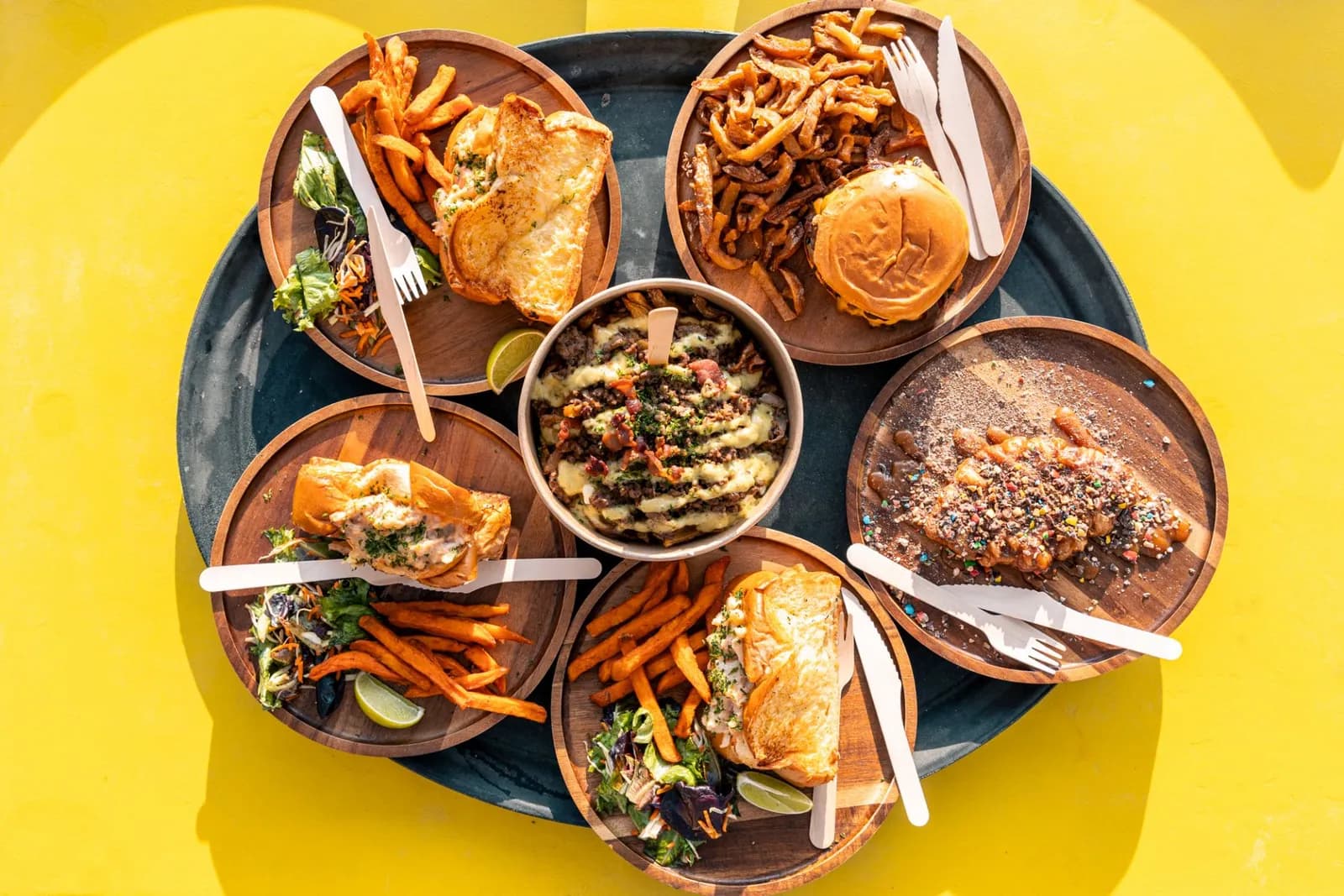 La Poutinerie and Co - Street Food