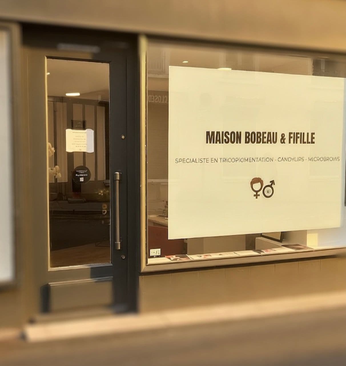 MAISON BOBEAU & FIFILLE - Maquilleur