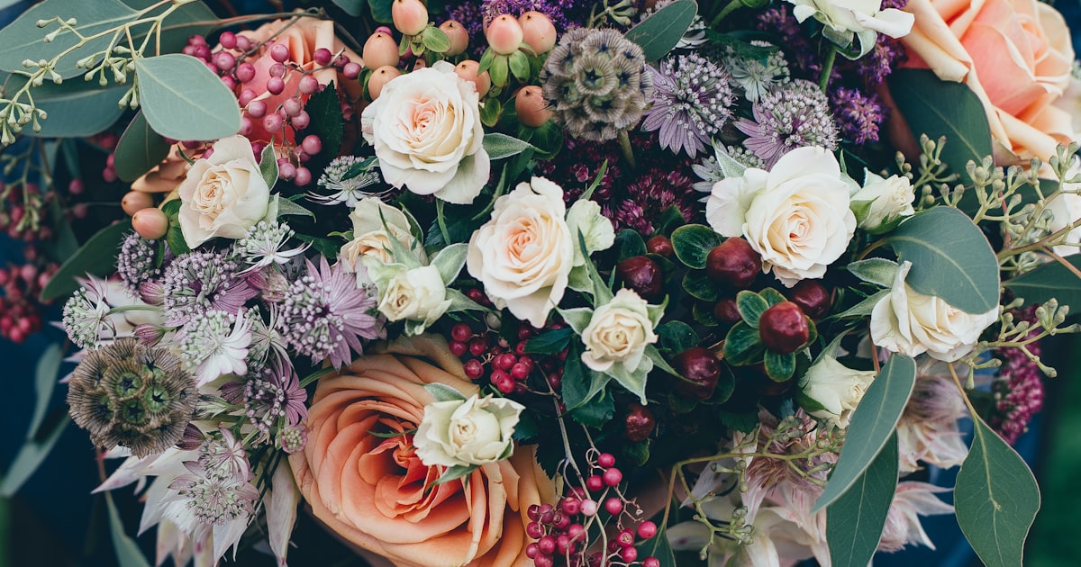 Fleurs de mariage : le guide complet par saison